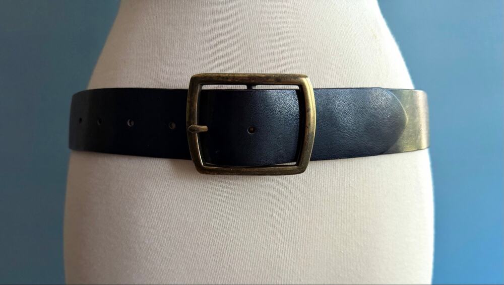OLD NAVY Wide Black Leather/Faux Leather Belt Womens sz XS/S